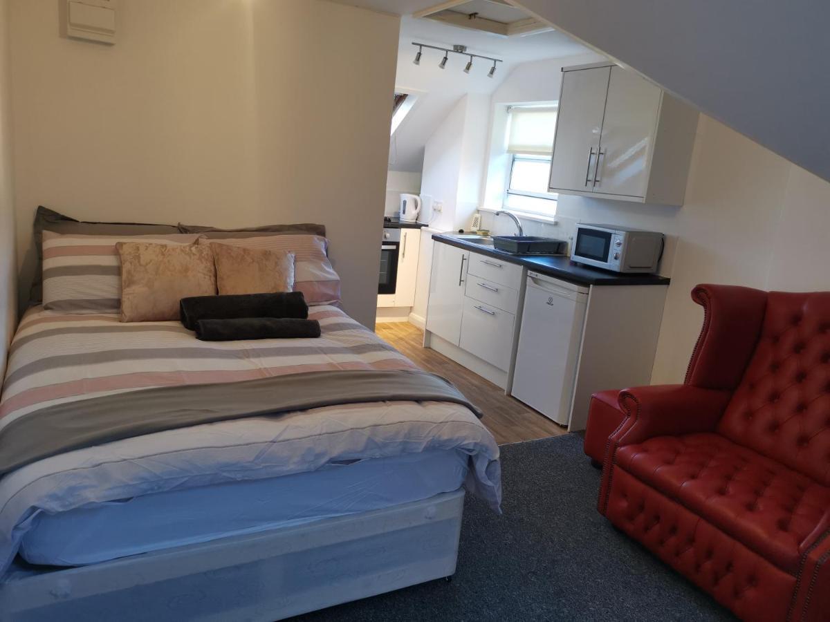 Unique Studio III With Free Wifi Maidstone Kültér fotó
